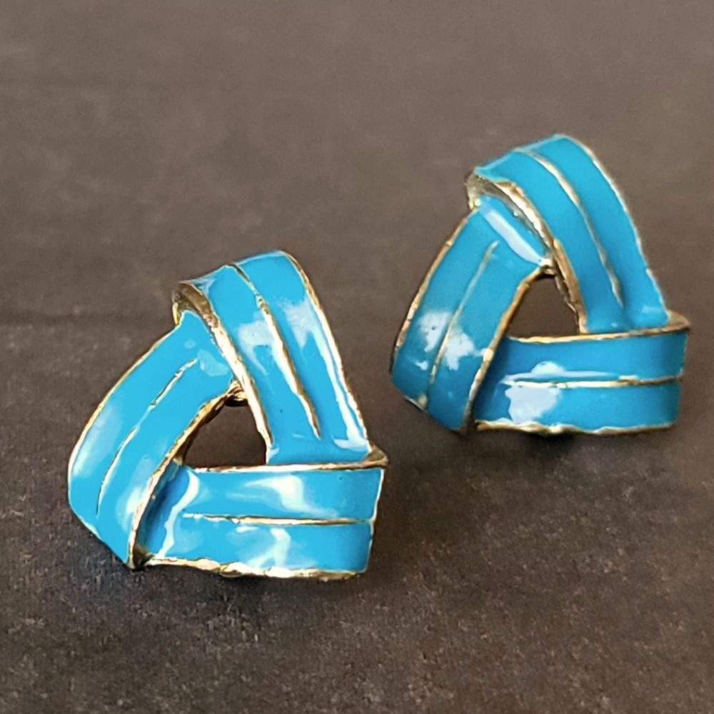 Vintage Enamel Triangle Esrrings Turquoise Color Gold Tone Metal